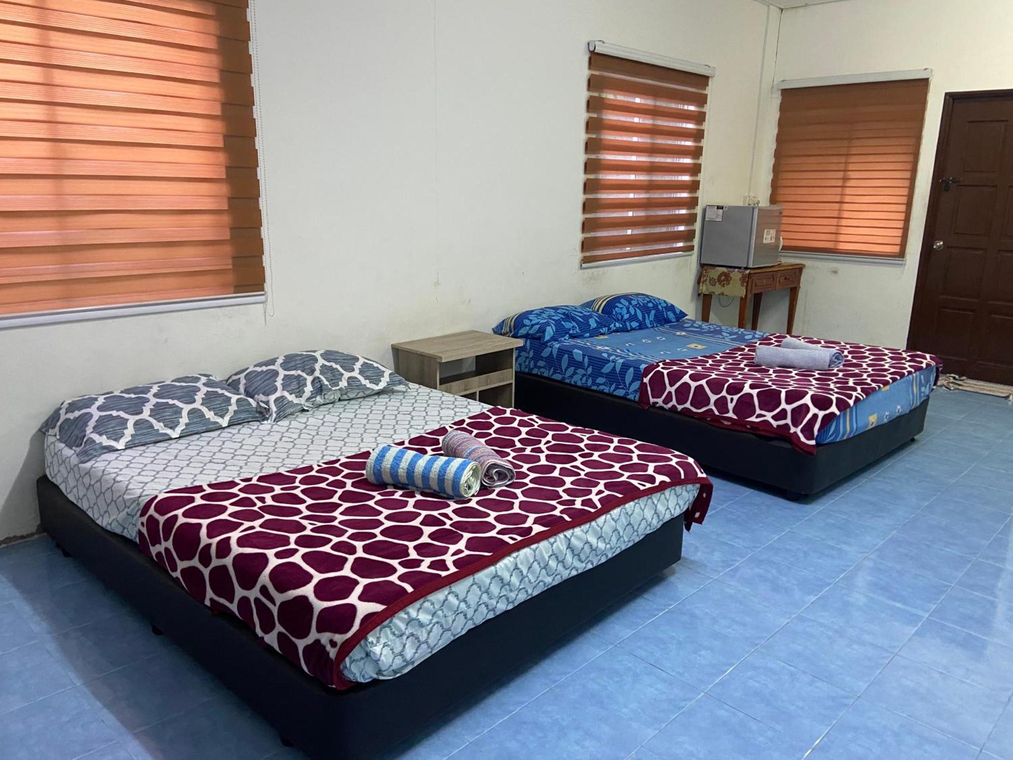 Holiday home Roomstay Firdaus