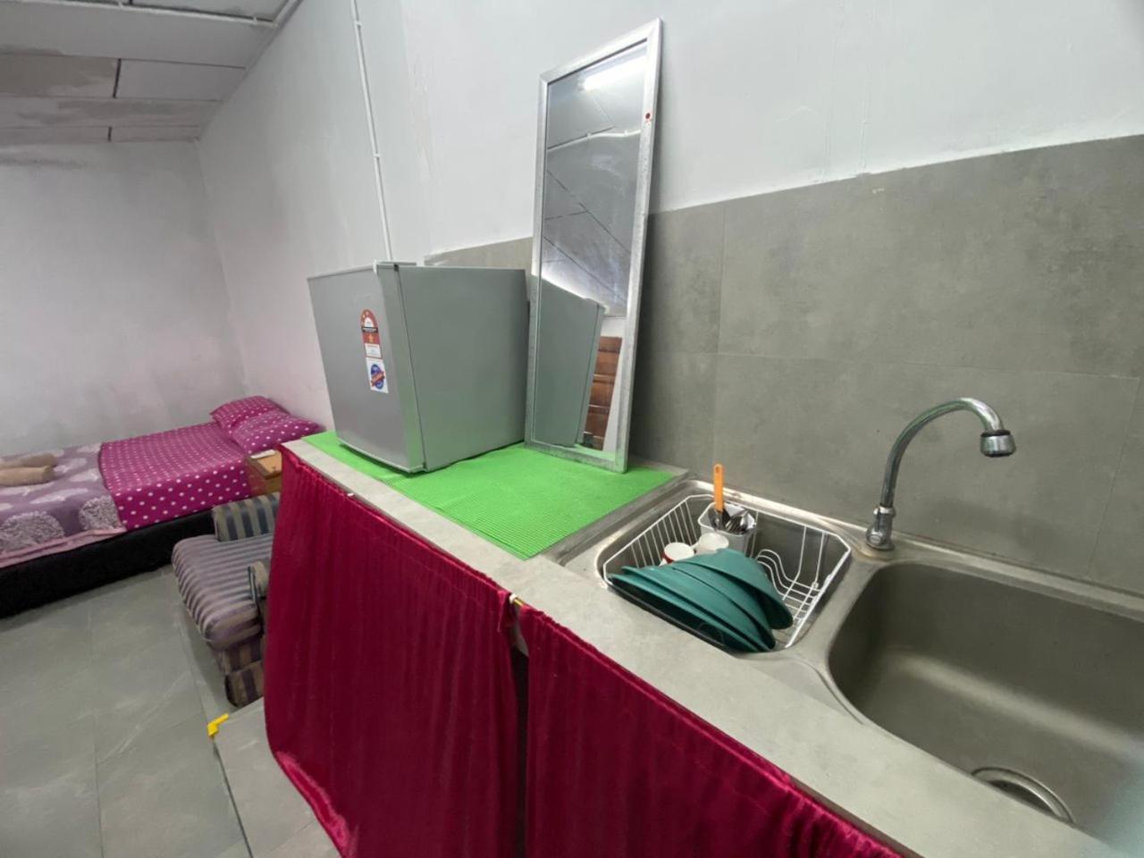 Holiday home Roomstay Firdaus